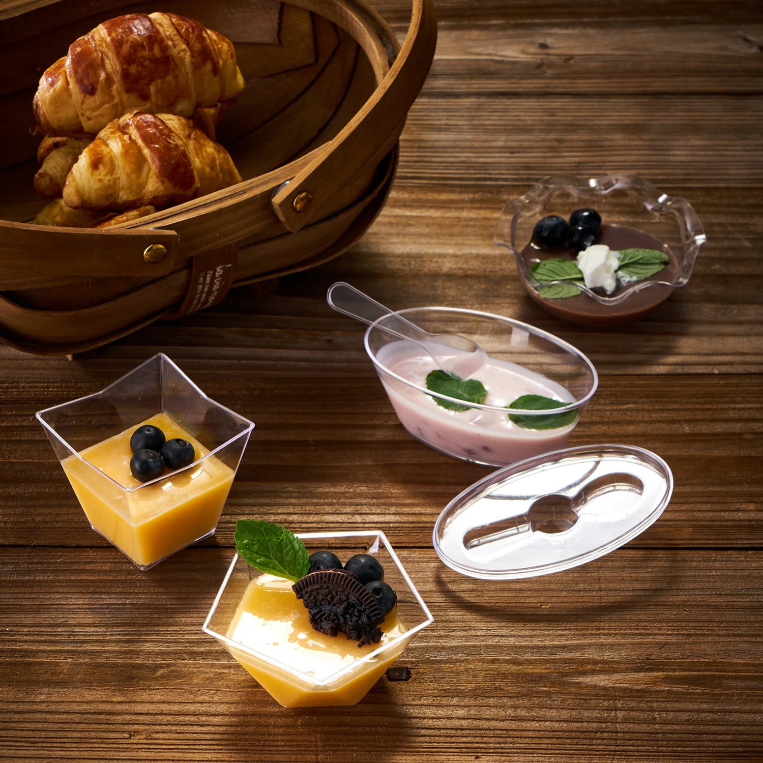 Hot sales hard star dessert clear transparent plastic disposable fruit salad cup