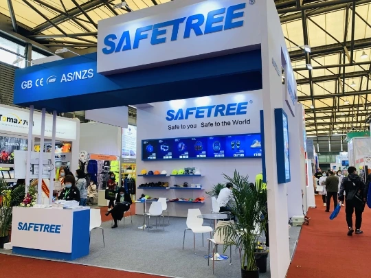 PPE Personal Protective Equipment / equipo de seguridad industrial