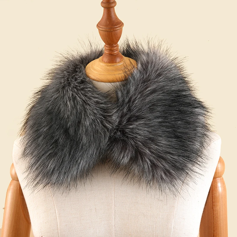 Ladies raccoon fur shawl high quality ladies real fur scarf factory direct sales