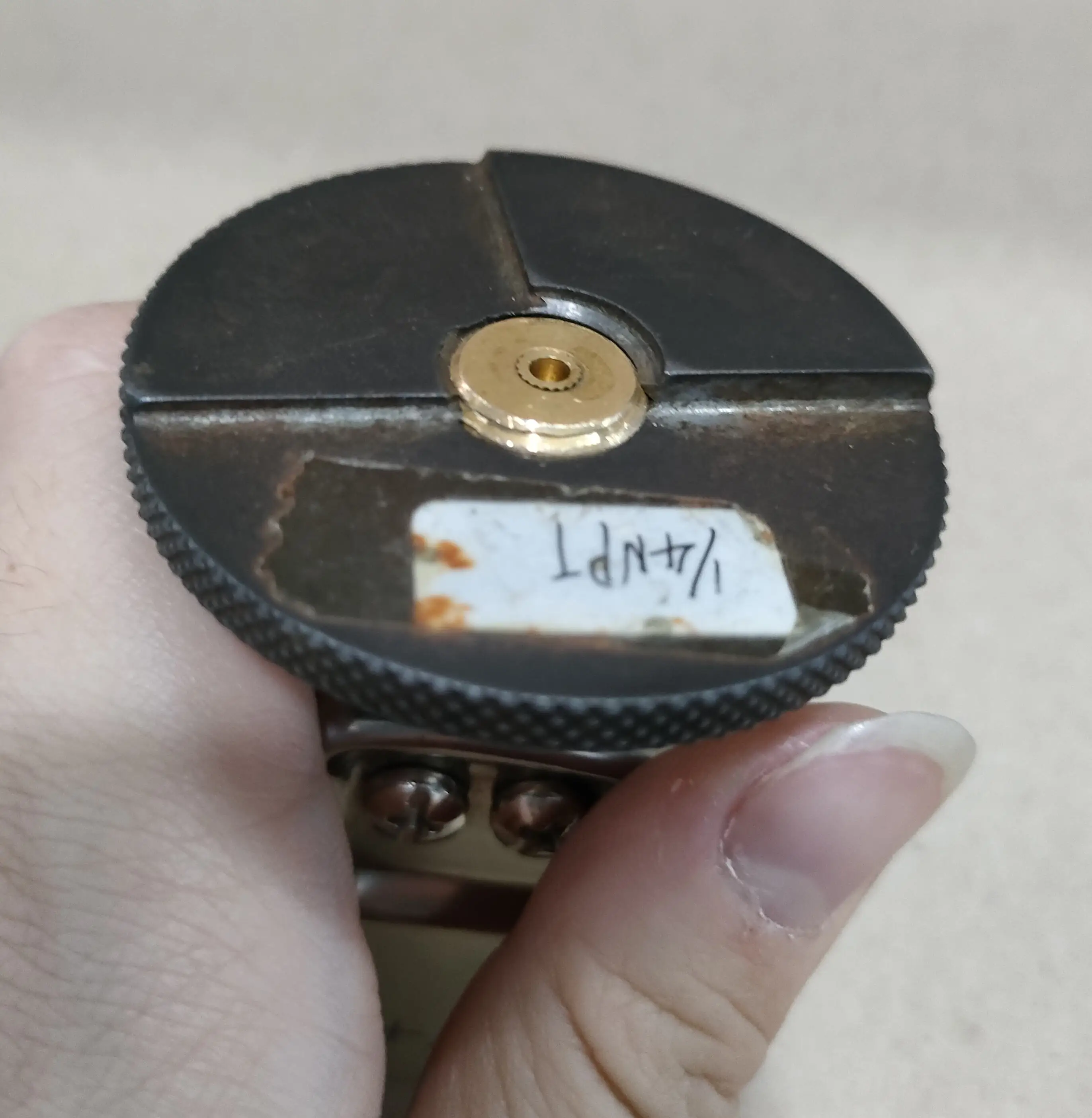 NEWEST SALE 2 INCH L-A 0-70BAR U-SHAPED CLAMP INSTALLATION OIL PRESSURE GAUGE