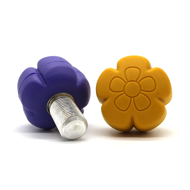 Put Orange Heart Pattern Guards Plugs Stuck In Quad Skate Types How To Remove Nut Size Screw Toe Stops Spin On Roller Skates