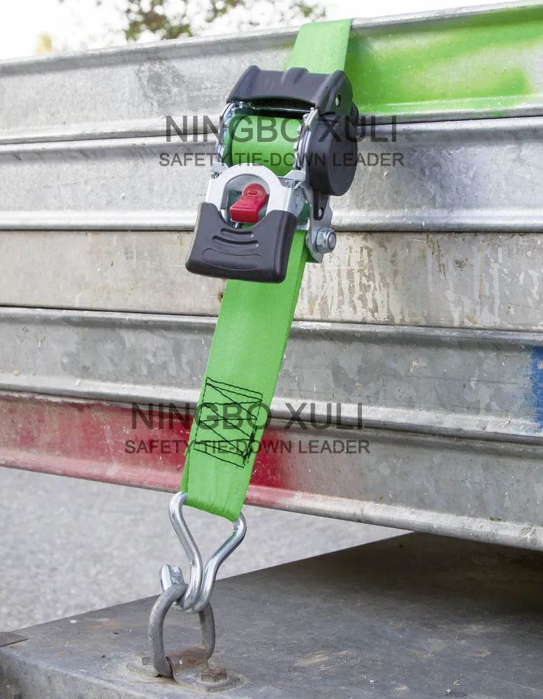 50mm 1500kg automatic lashing belt retractable ratchet ti down strap with doule J hook