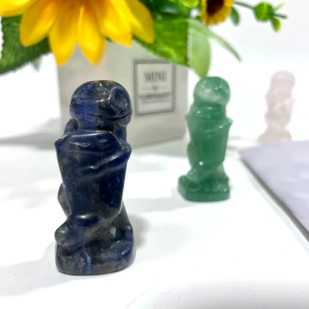 Mini Halloween Natural Crystal Carvings skull and gravestone tombstone Head Ghost  Head Statue For Crystal Halloween Gifts 5cm