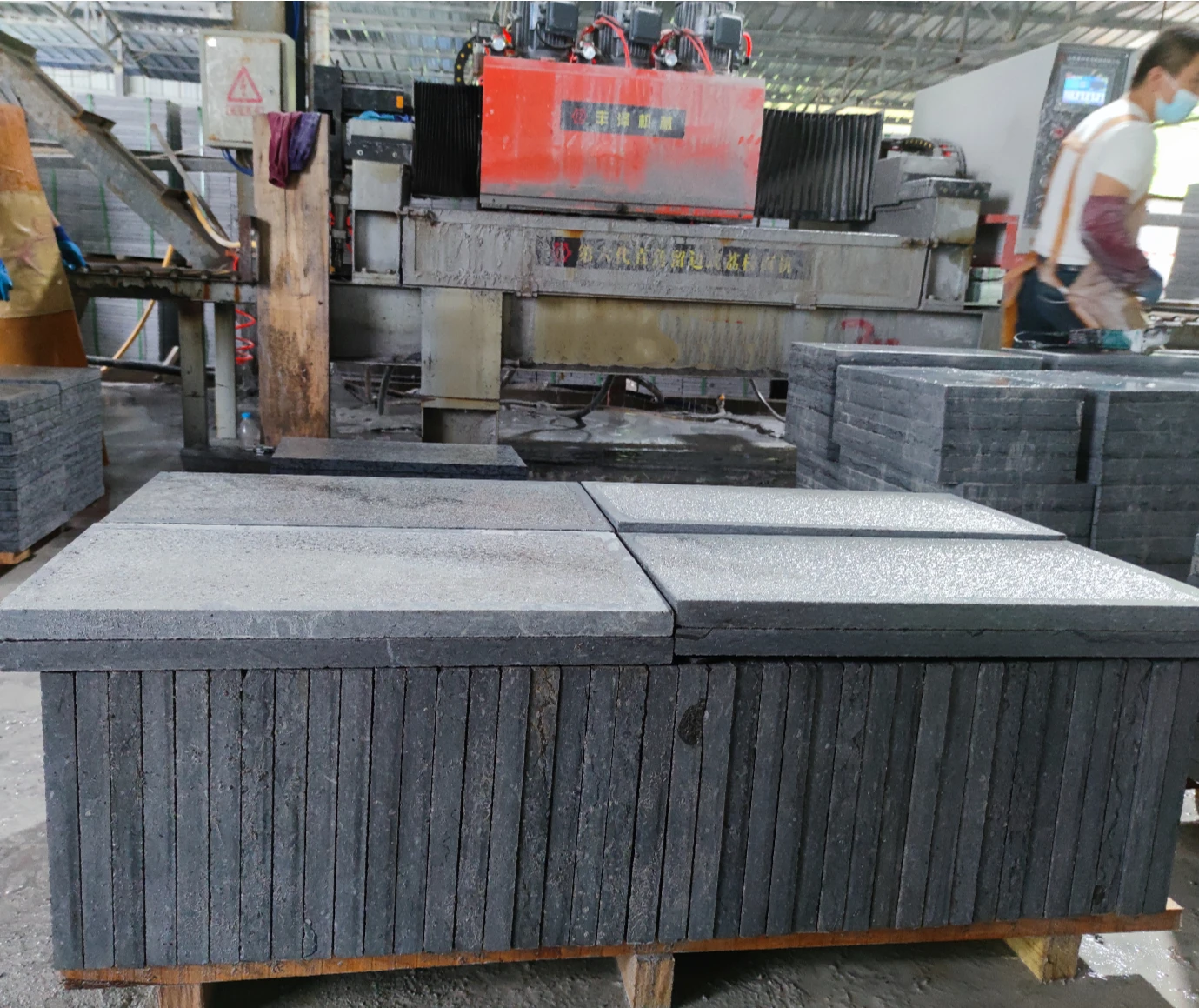 Sichuan wall cladding floor tiels outdoor paving lime stone natural black limestone slabs
