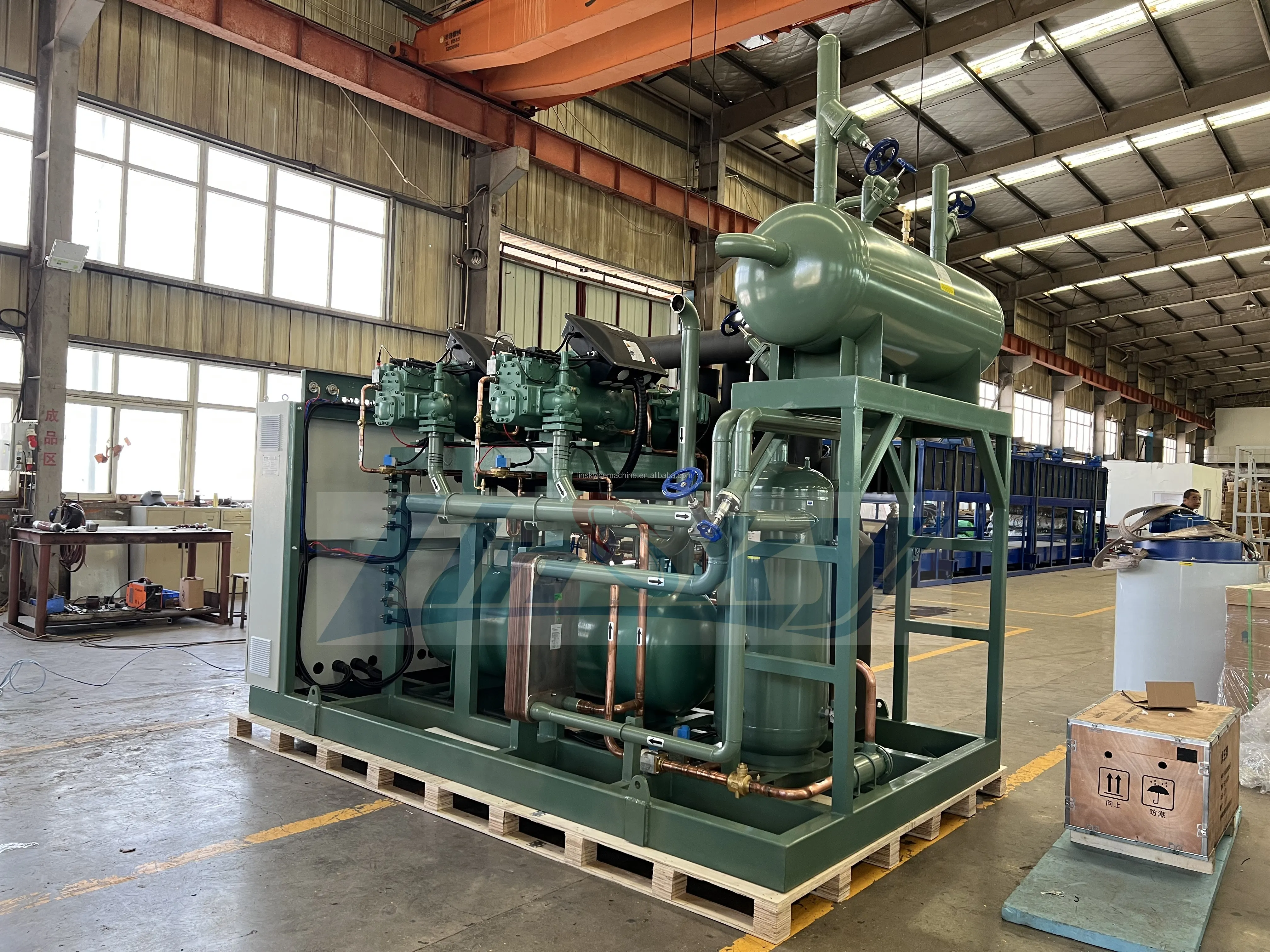 220HP Two Parallel Screw Compressor Refrigeration Unit For Cold Room