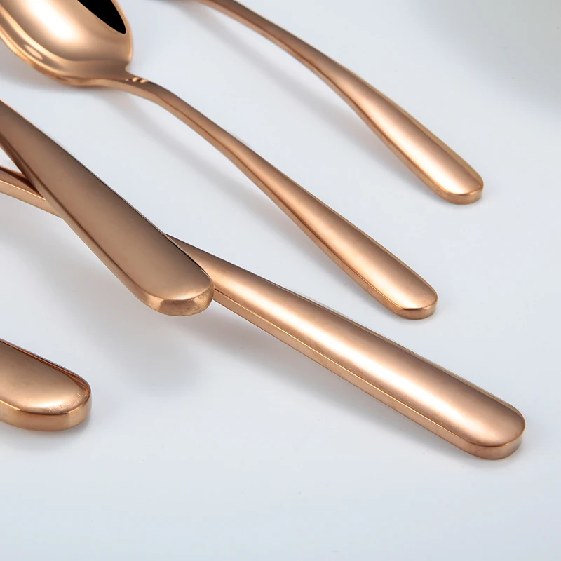 
High quality western tableware,18/10 metal gold mirror cutlery set for restaurant 