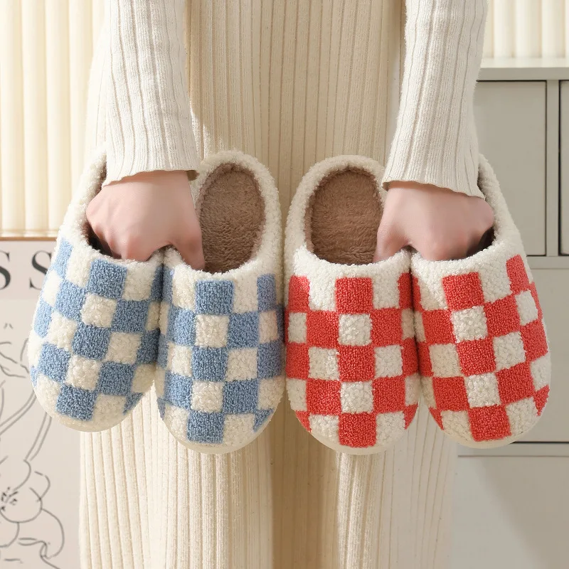 Fashion Women Winter Checked Print Indoor Warm White Cotton Slippers With Cute Checkered Pattern
