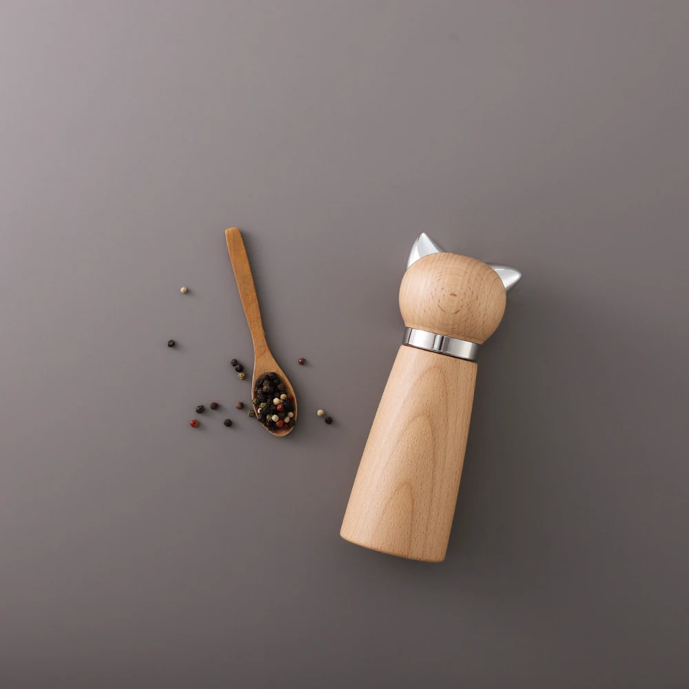New Gifts Deer&Cat Shape Design Spice and Herb Mills Beech Wood Manual Salt and Pepper Grinder