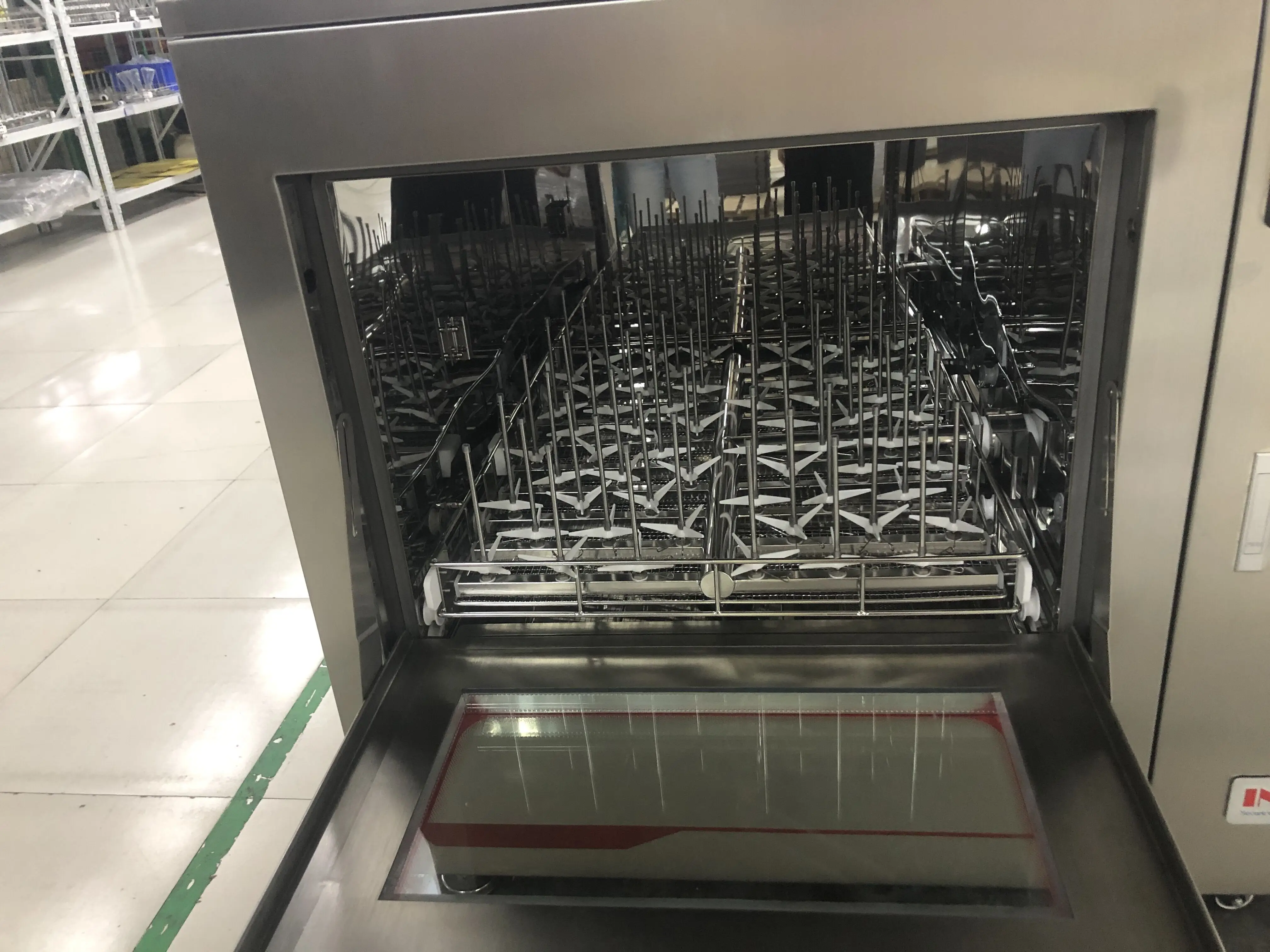 INNOVATable Top Labware Cleaning Machine Small Size Medical Automatic Glassware Washer for Laboratory