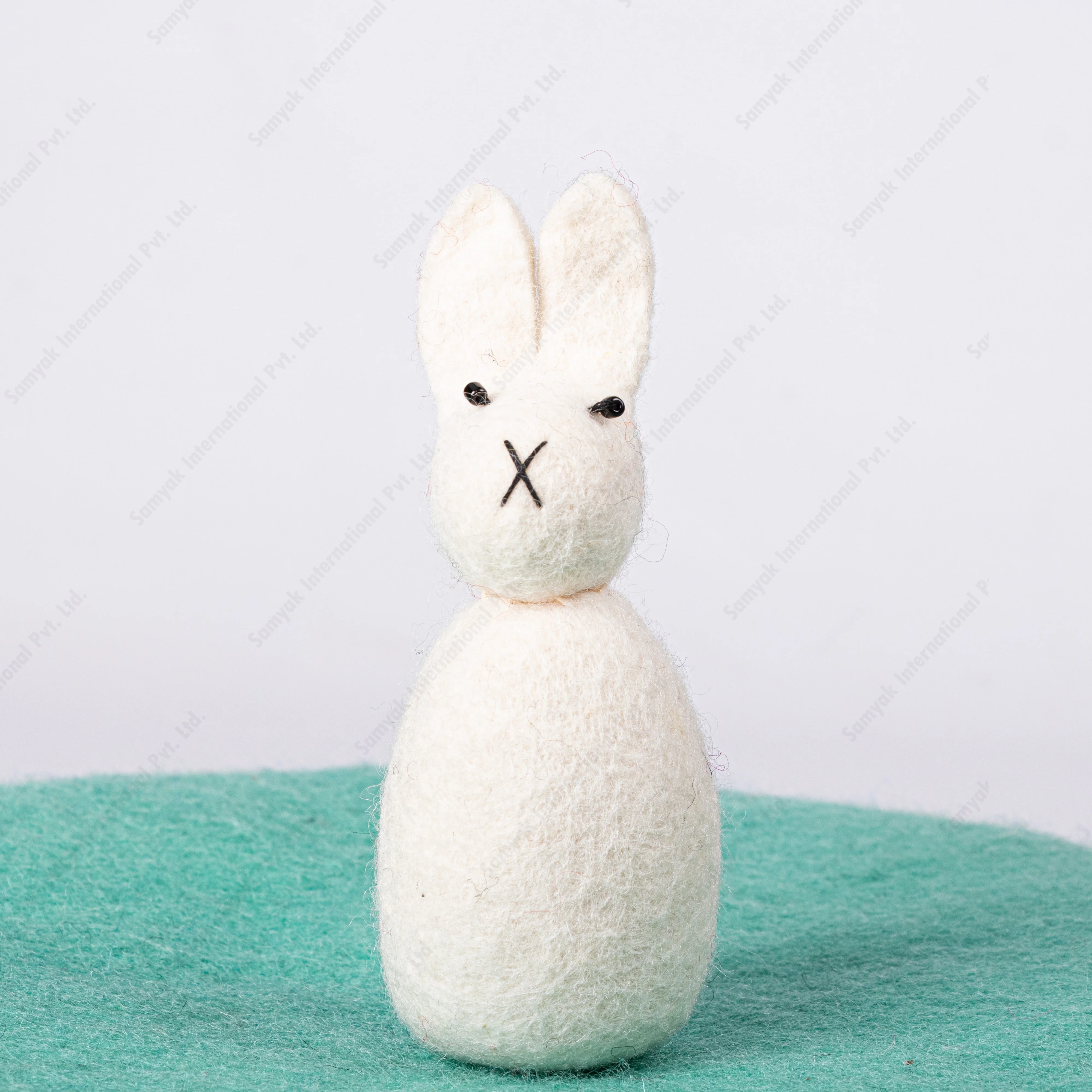 Hot Selling DIY Felt White Rabbit Merino Wool used schools educational dolls toys and decorations