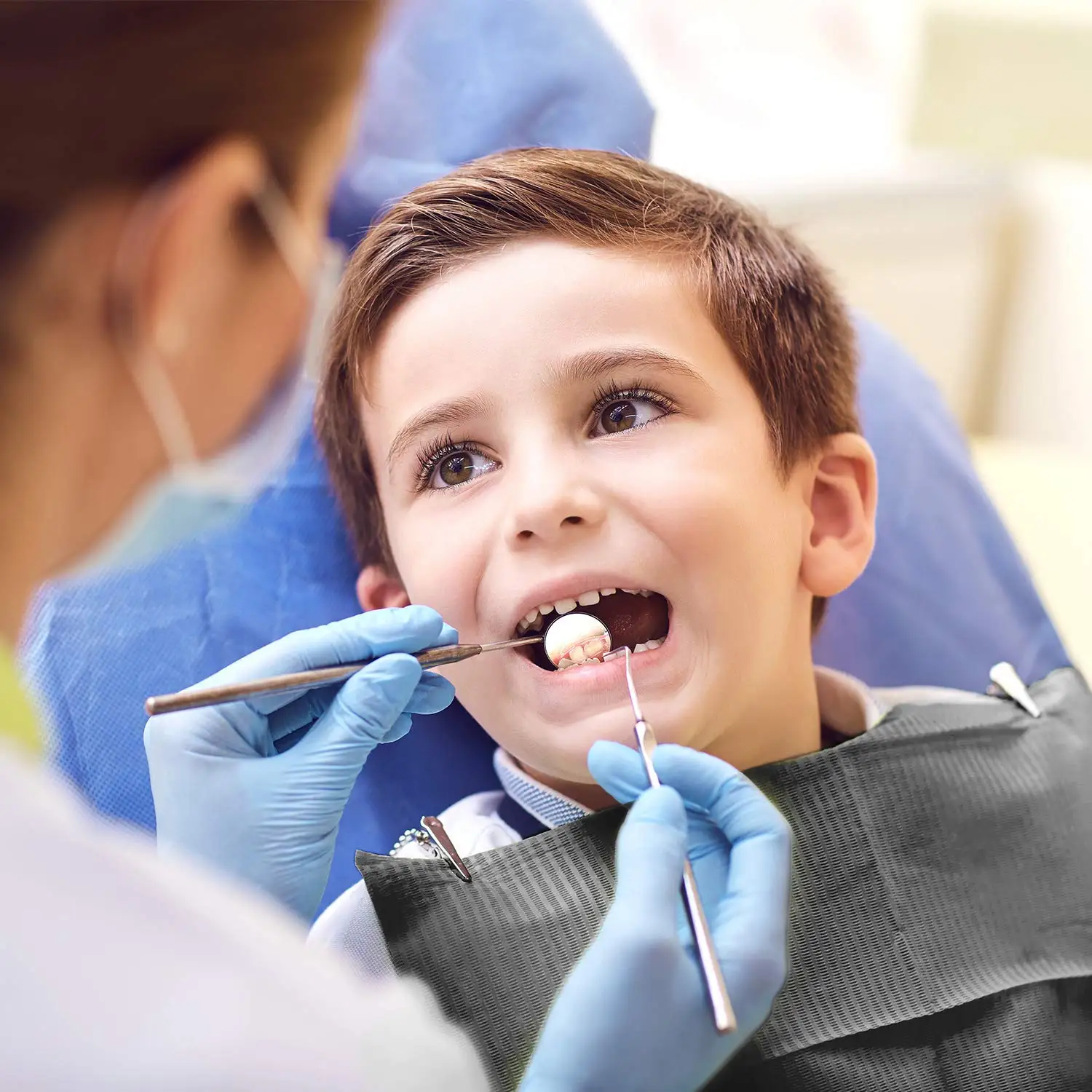 SJ Black quality dental bibs 3ply waterproof absorbent patient medical comfortable disposable dental bib