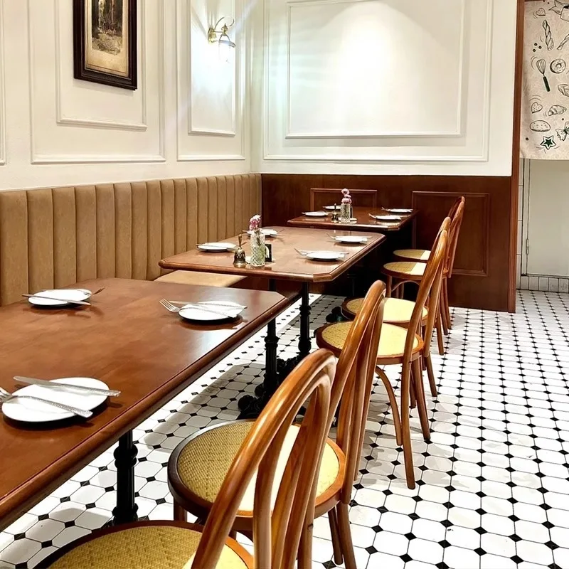 Modern Vintage Solid Wood Table Chair Combination Commercial Bar Dining Hall Card Sofa Hotel Milk Tea Dessert Baking West Dining