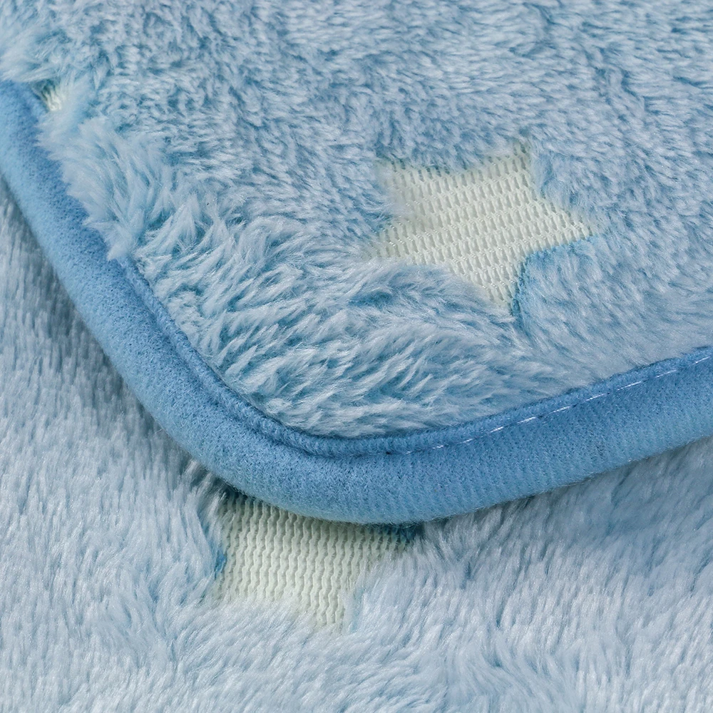 Absorbent Mattress Is Safe Environmentally Friendly Comfortable Durable Bath Mat Love Pattern Flannel Pink Glow in The Dark