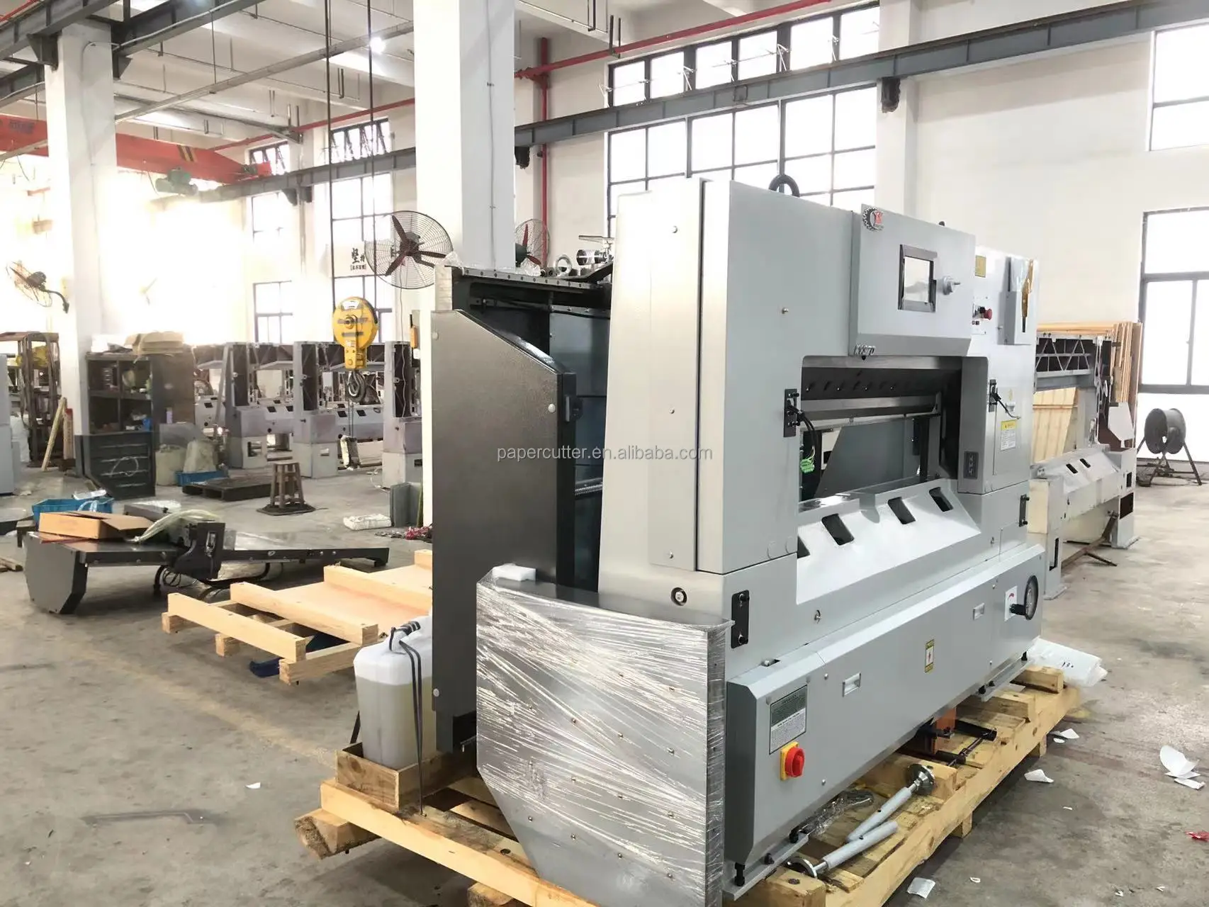 920mm Factory direct sale  book cutting machine book trimming machine a4 cutting machine paper cutter