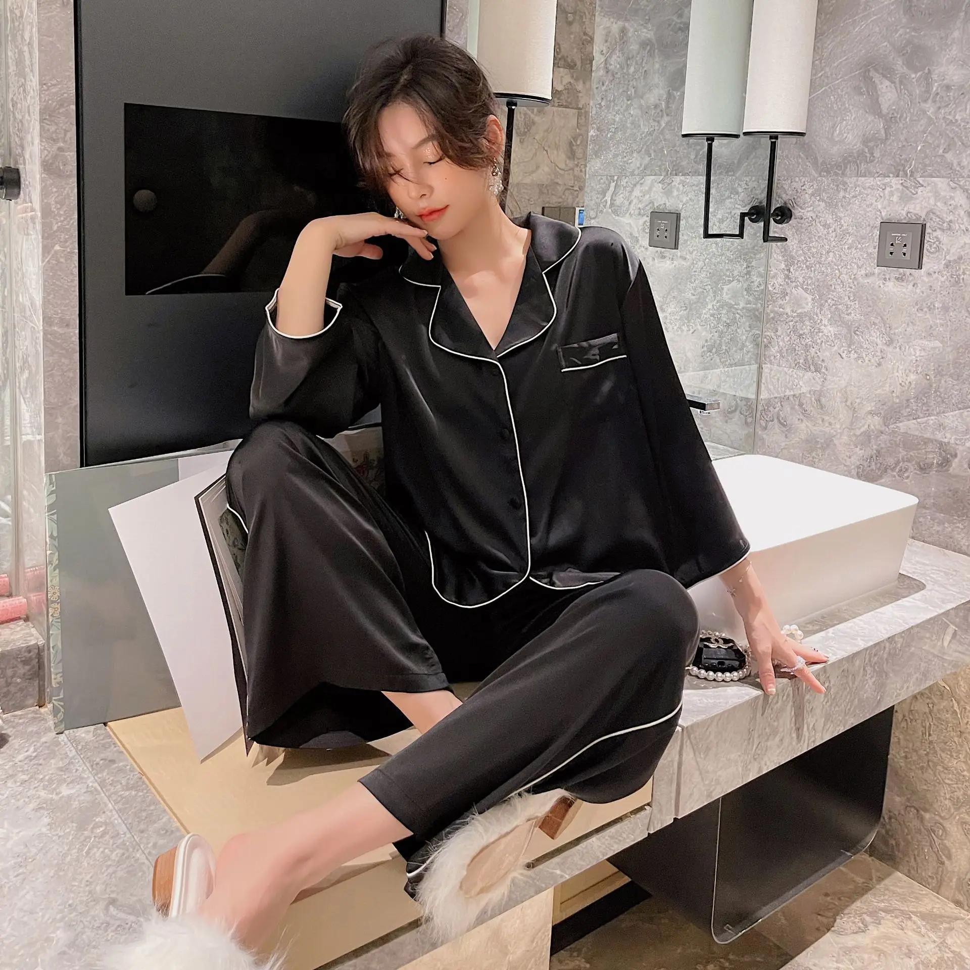 2022 Новое поступление оптовая продажа домашняя одежда большие размеры шелк Корея 100% повседневная женская для сна пижамы без рисунка