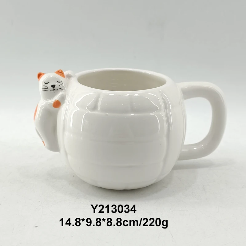 3D Basketball Honeycomb Football Rugby Baseball Grenade Shape Hand Painted Ceramic Mug for Coffee Milk Tea