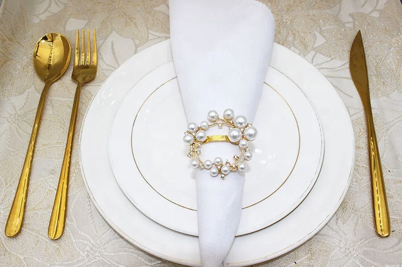 Newest Gold Wreath Napkin Rings Metal Rhinestone Pearl Napkin Ring Holder Flower Napkin Rings Weddings HWP45