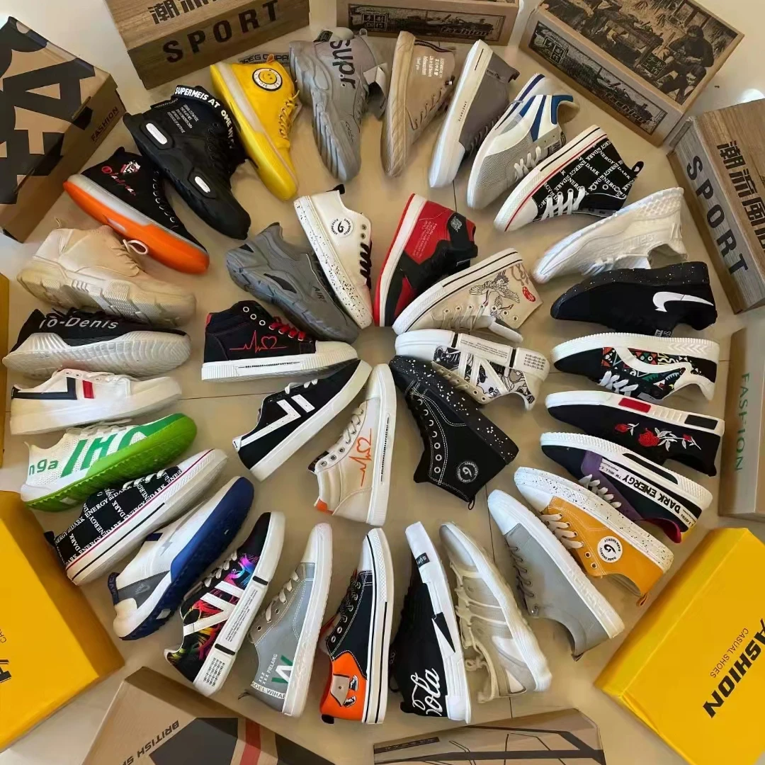 Wholesale New Design Famous Brand Designer Lace-Up Men Sport Shoes Male Running Shoes Sneakers Stock