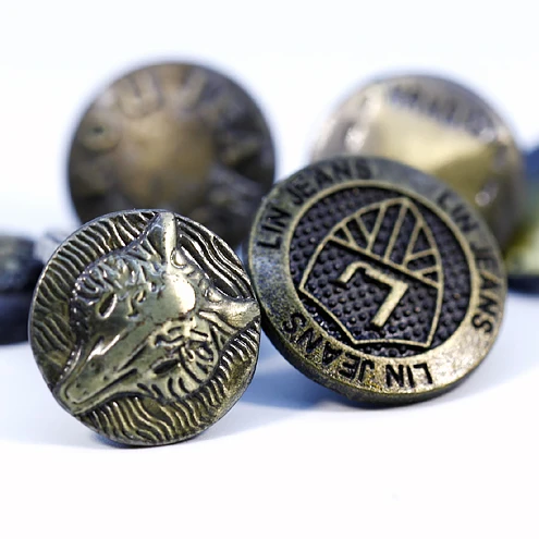 Custom Fashion Designer Luxury Decoration Engrave Gold Silver Brass Zinc Alloy Metal Badge Shank Jacket Jean Buttons Rivet Nut