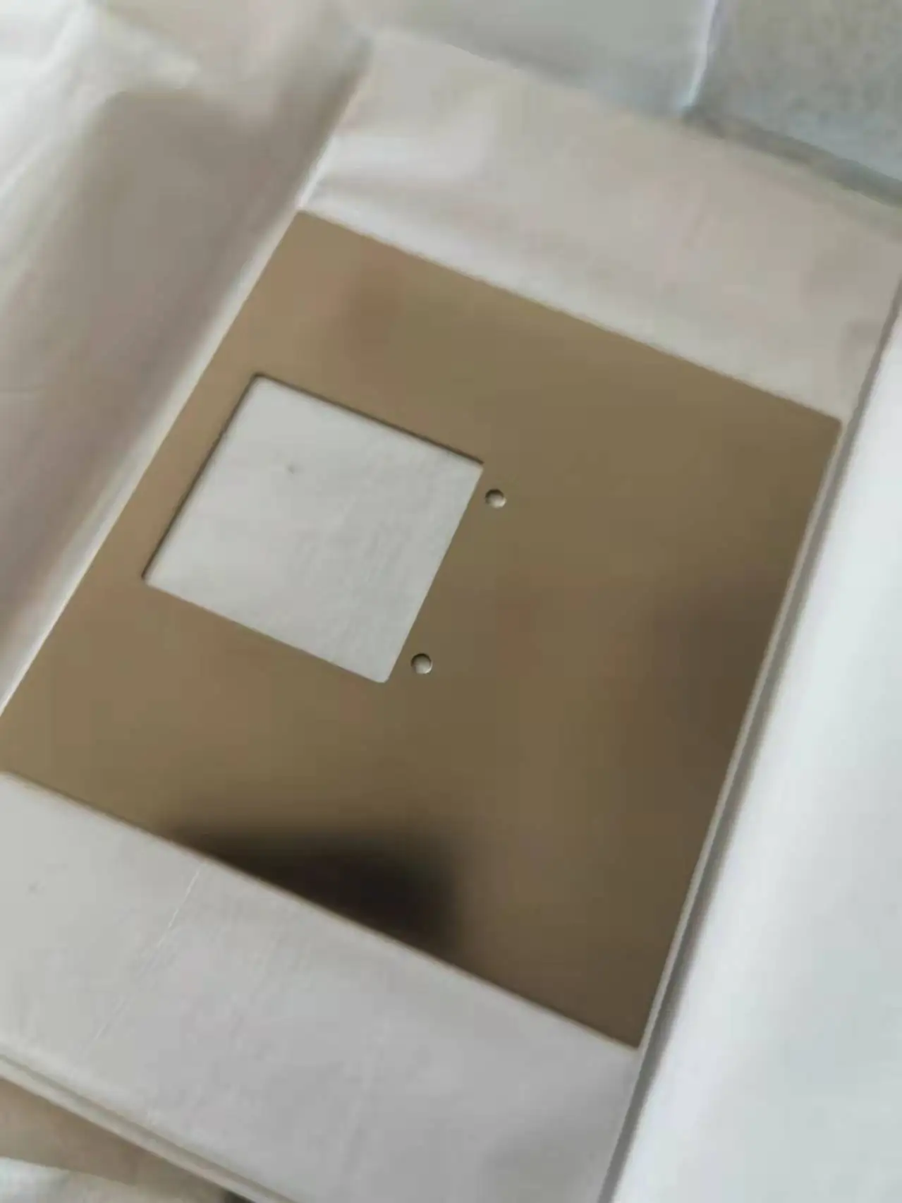 Long-term supply of pure tungsten plate can be customized.