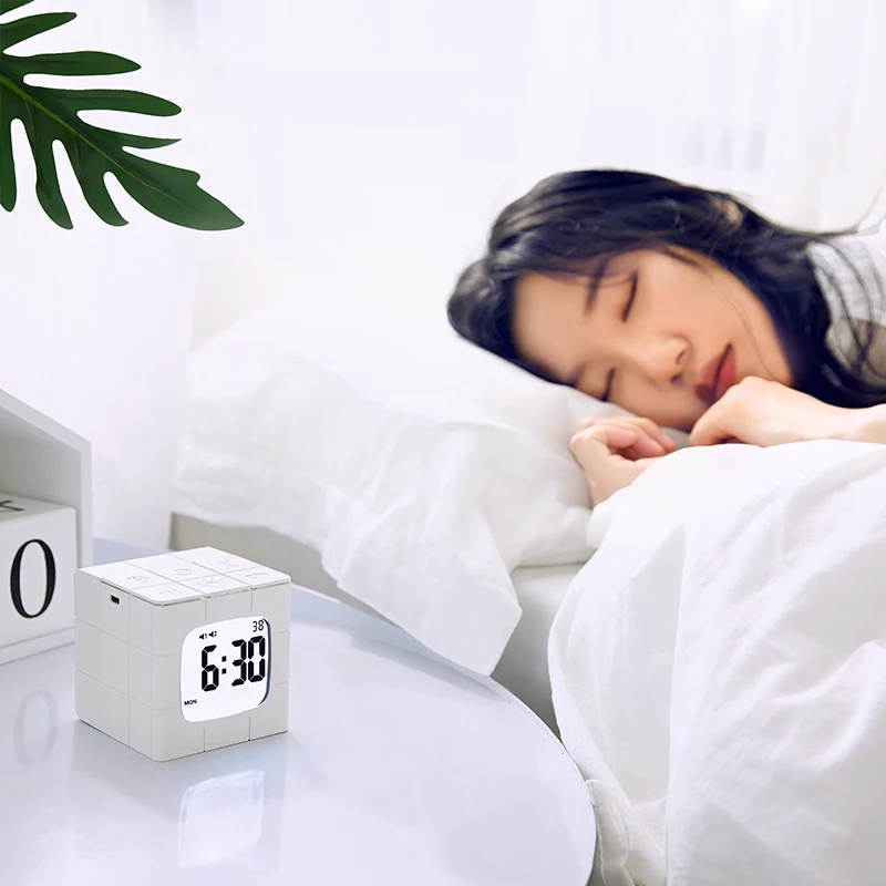 
Alarm Clock Speaker with Phone Charger with Motion Sensor Night Light Kid Color Changing Led Lights Ring Custom Music White Set 