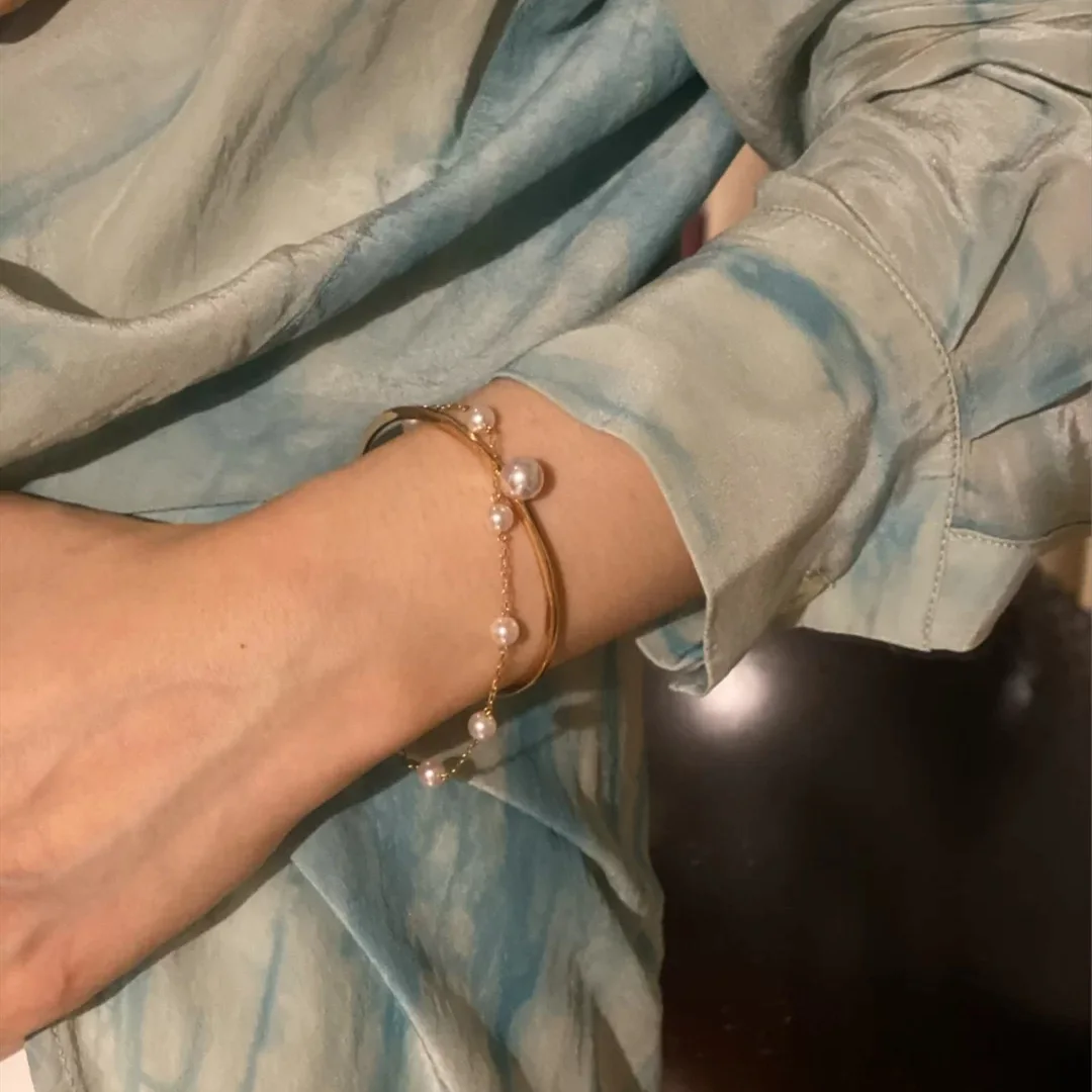 Korean Simple Style Gold Plated White Pearl Cuff Bangle For Women Girls Adjustable Pearl Open Bangle Bracelet