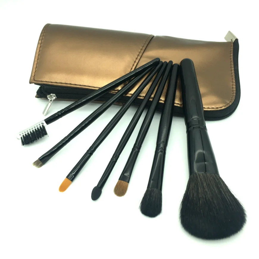 Wholesale make up daily tool custom private label portable foundation brushes makeup bag powder brush sets with plastic handle
