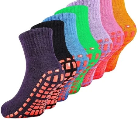 Paidu manufacturer one dollar items Fashion Yoga Socks Non-Slip Floor Socks Breathable Yoga Socks