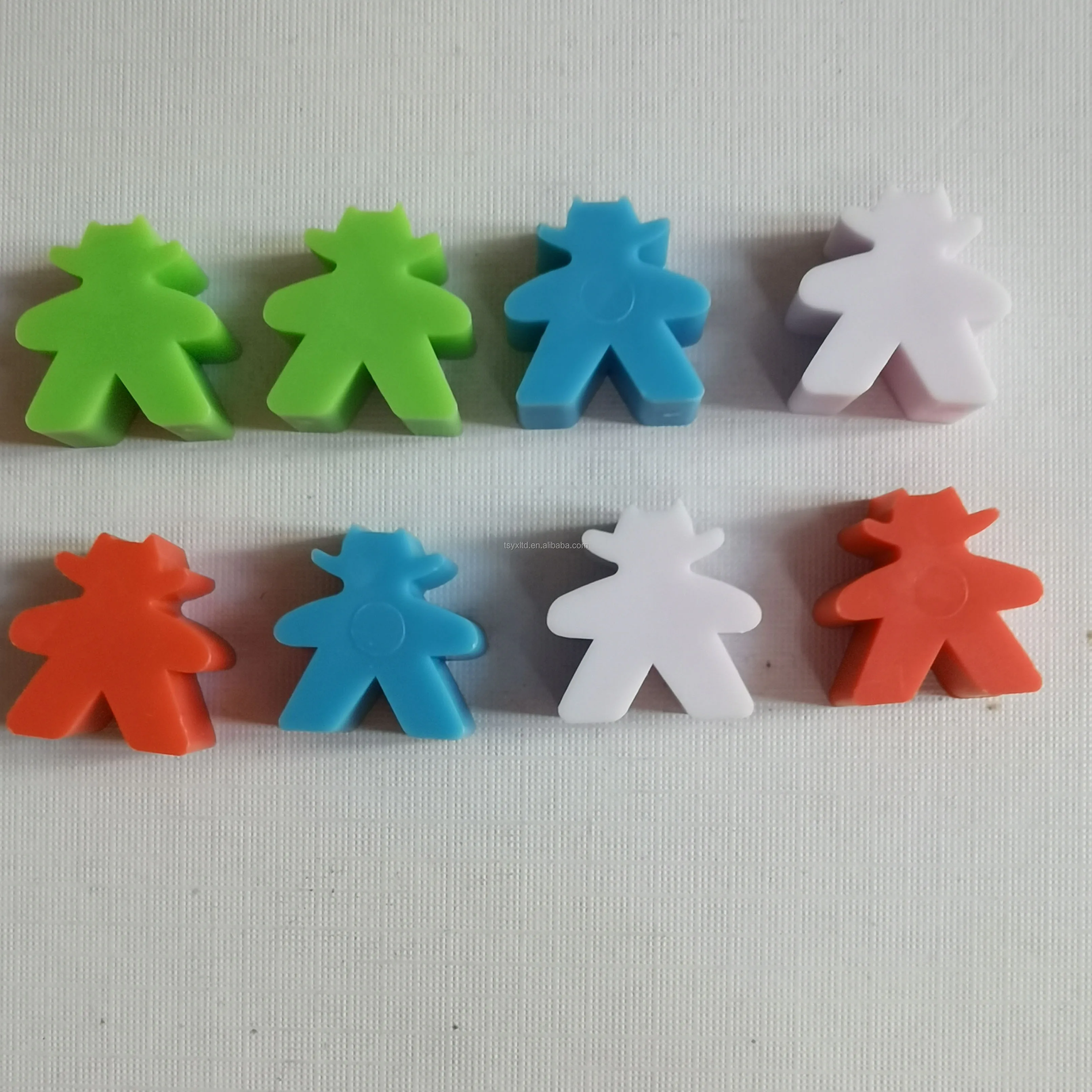 boardgame pawns plastic 