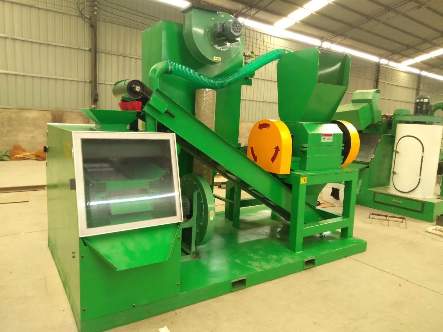 Mini cable granulator copper and plastic separator machine PCB granulatorfor sale