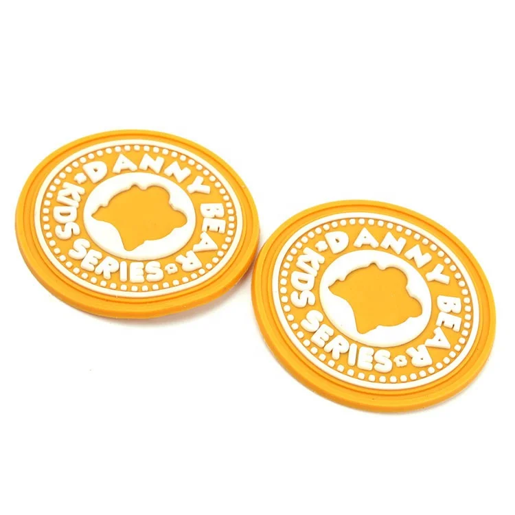 2022 New Style High Quality Personalized Brand Name Round Shaped Sewing on 3D Embossed Custom Rubber Labels PVC Silicon Patches