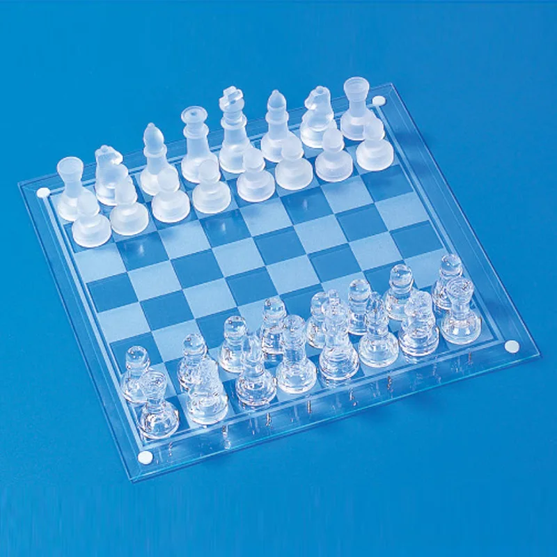 custom design hand made deluxe crystal chess games chessboard Glass chess set board with triple weighted pawns