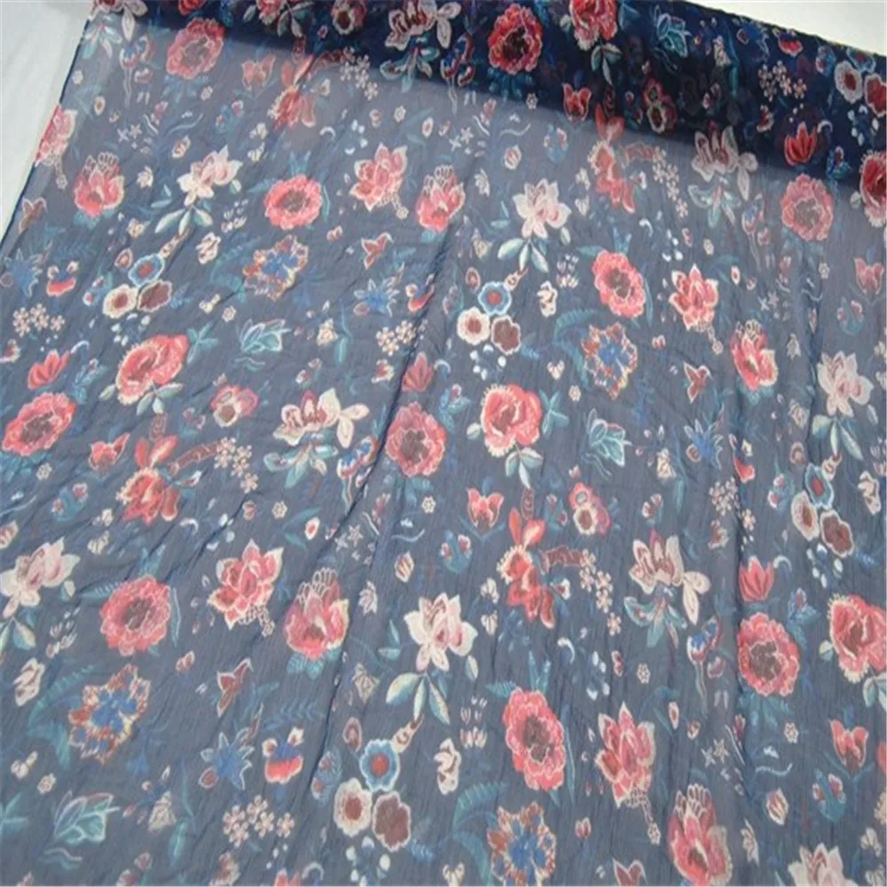 Fashion Blue Floral Printed Soft 100% Pure Silk Crinkle Chiffon Fabric for Spring Long Dress