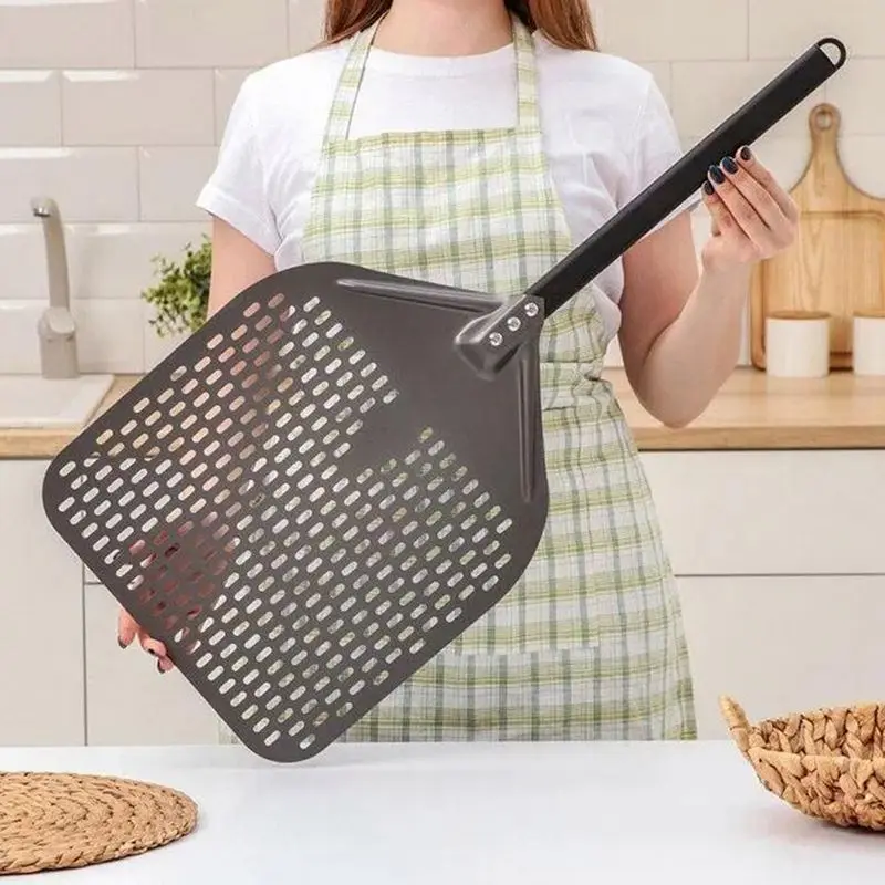 New Popular Big Horn Paddle, Circular Engraved Foldable Handmade Hardwood Homemade Making Metal Pizza Peels