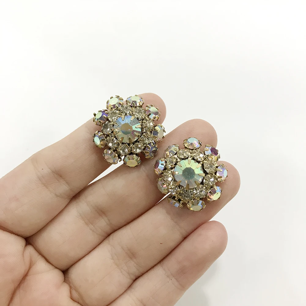 Elegant Decoration Accessories Vintage Glitter Diamond Colorful Flower Buttons for Clothing