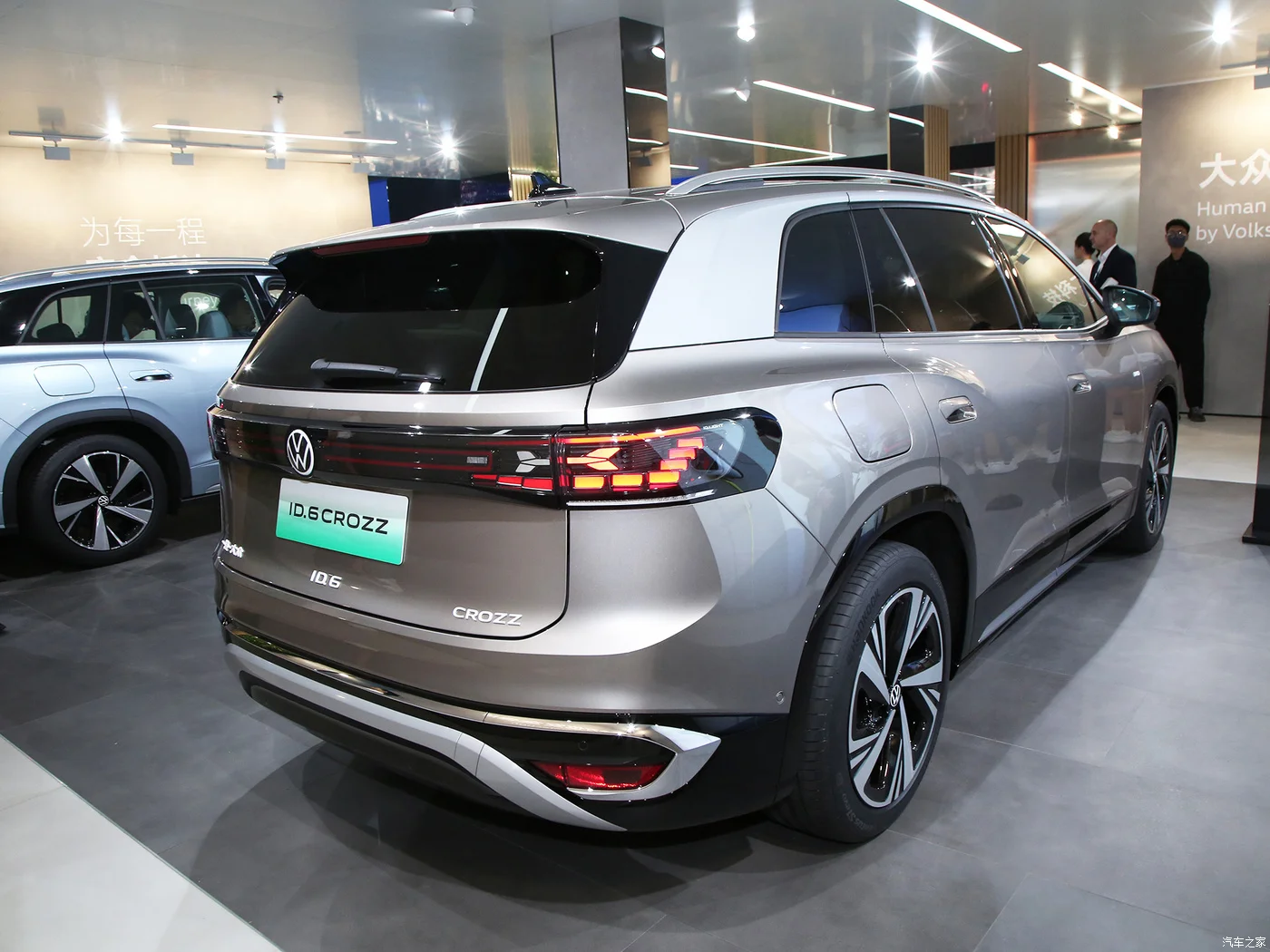 Hot booking New Product Vehicles 2023 Vw Id6x V o l k s w a g e n Id6 Range617KM Spot New Product Vehicles 2023 VW ID6X