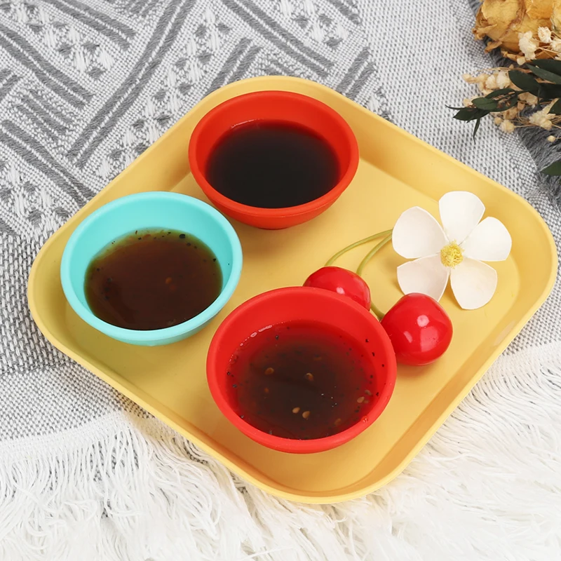 Multi-fuction Silicone Kitchen Daily Products Use Items Set Of 4pcs Pinch Mini Bowl