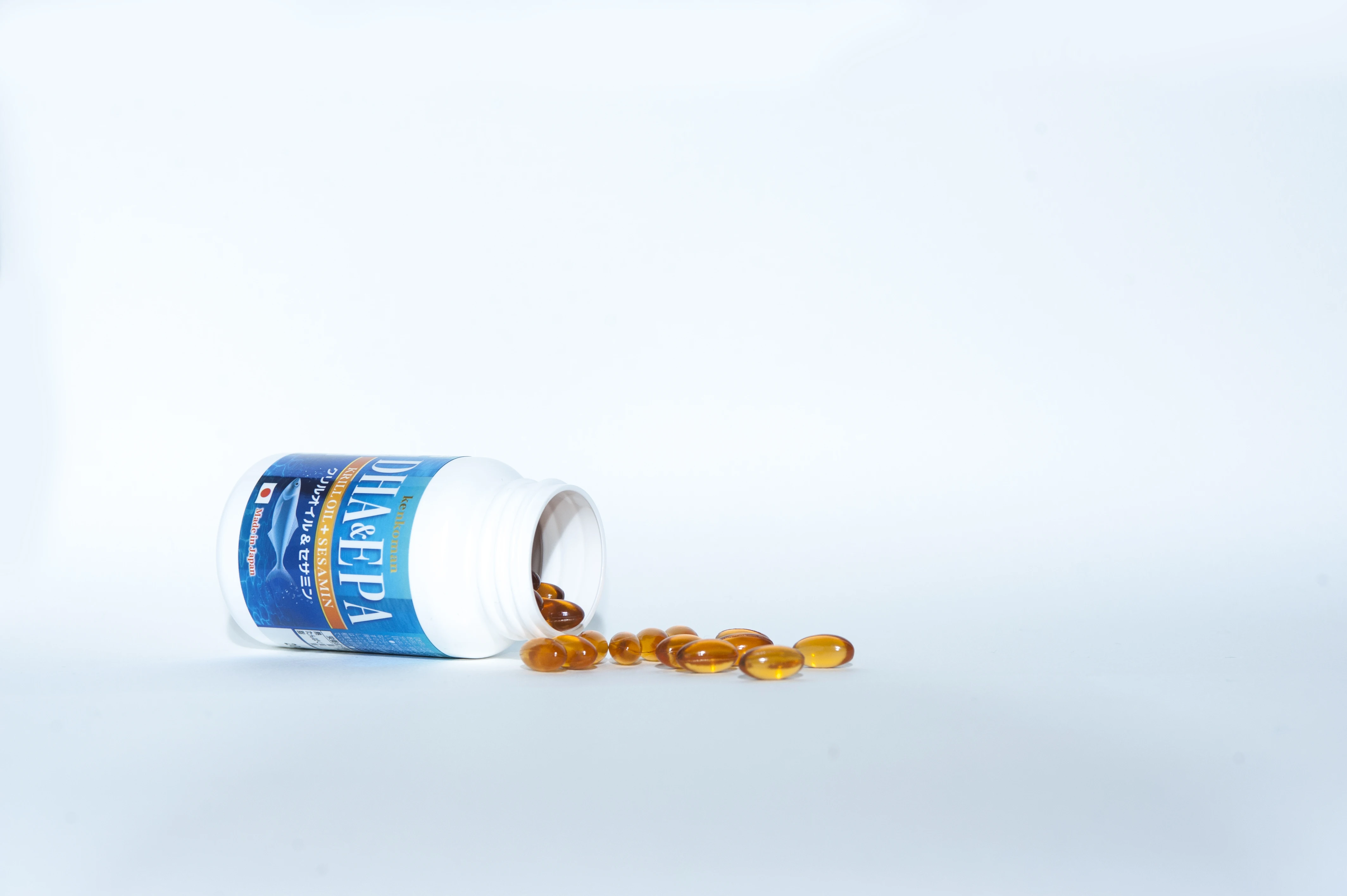 Blood flow health care supplement fish oil soft gel capsules from Japan manufacture