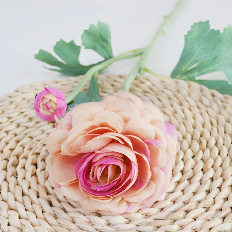 Hot Sale Faux Silk Camellia Plant Flower Artificial Ranunculus For Wedding Centerpiece Decoration