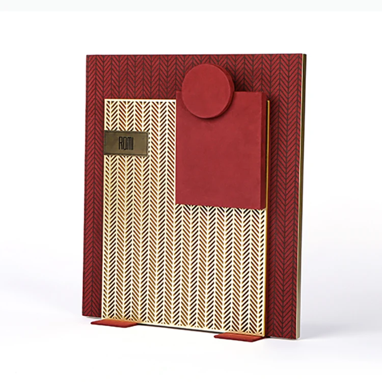 Romi Custom Earrings Jewelry Showcase Display Rack Holder Velvet Luxury Jewelry Display Set