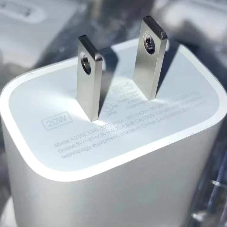 Usb C quick Charger 20w Pd wall Charger Fast Charger cable mobile phone adapter with 1m Usb Cable for iphone13