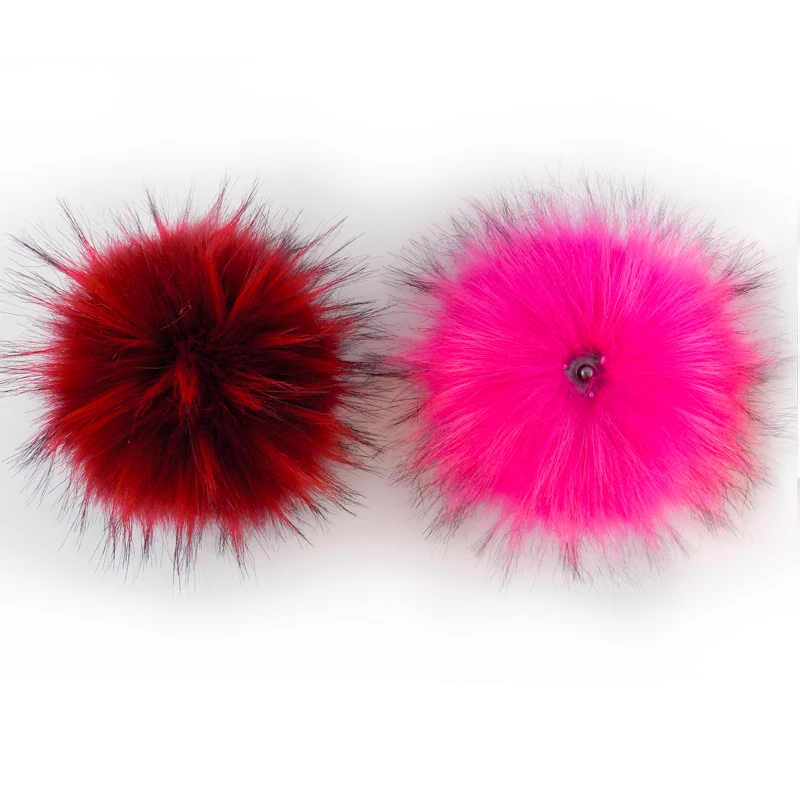 fur pom with snap (27)