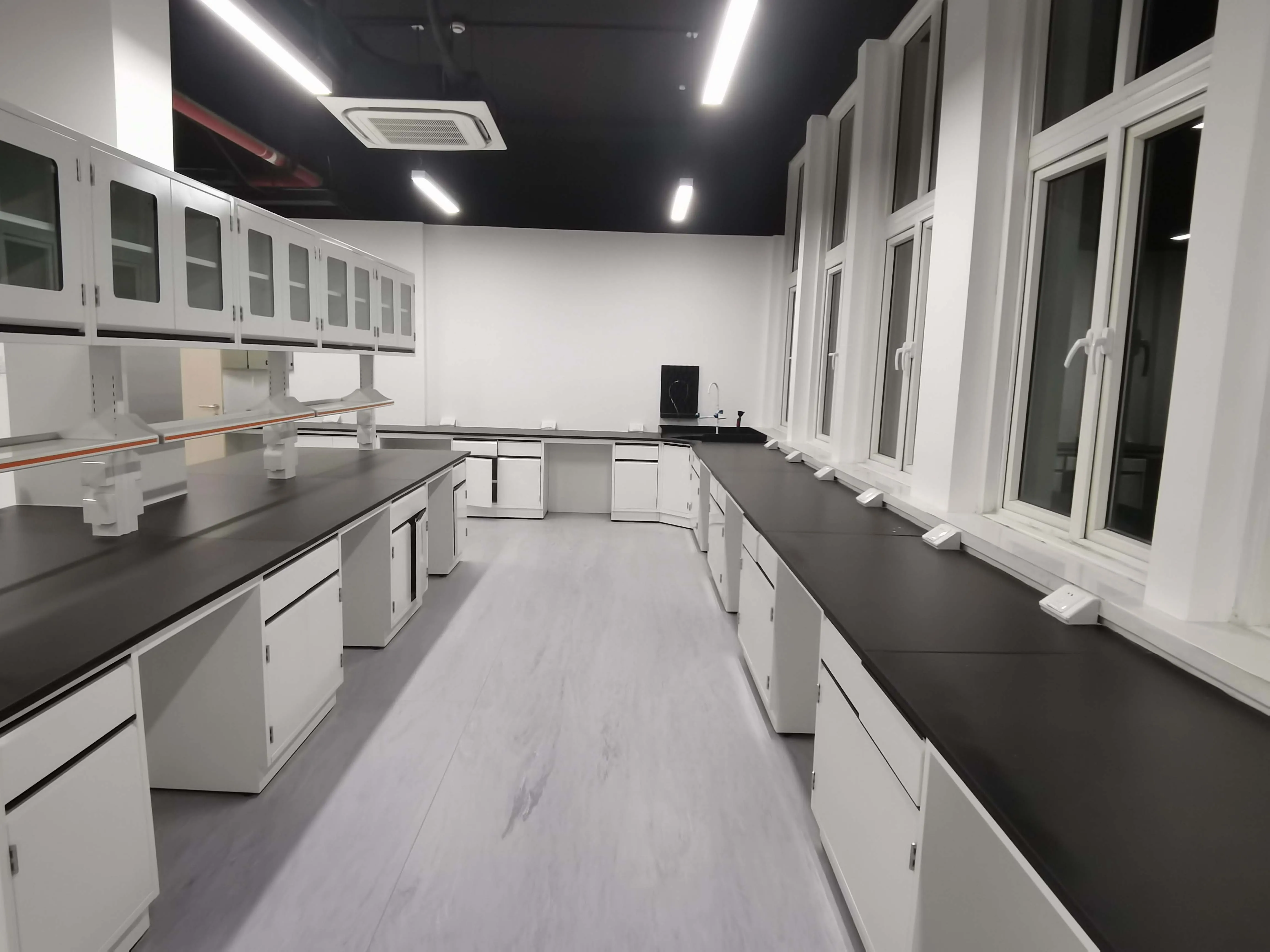 Specifically Lab Design From Max Lab Furniture, Laboratory Tables Bench, Lab Equipment