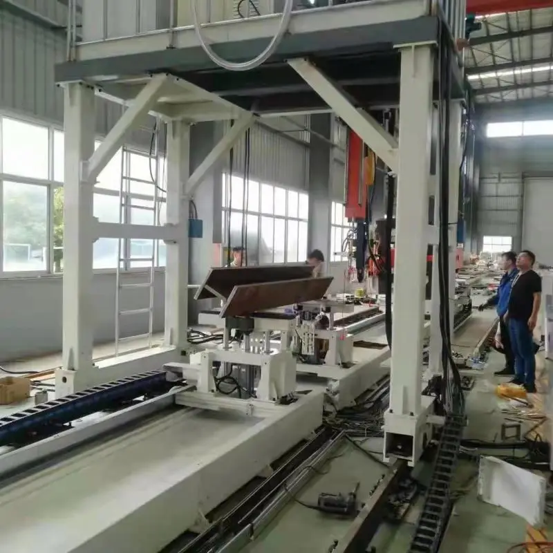 Роботизированное оборудование для сварки h-steel и прицепов h-образный луч Автоматический погружной аппарат