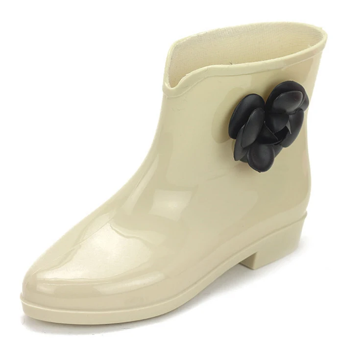 Customized Rubber Clear Waterproof  PVC natural rubber safety Rain Boots for women