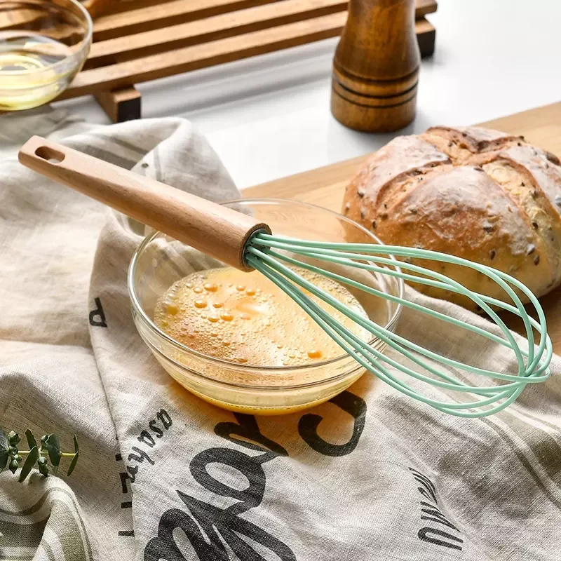 Wholesale Silicone Egg Whisk Kitchen Tools Hand Easy Wooden Handle Milk Flour Rotary Blender Whisk Mixer Egg Beater