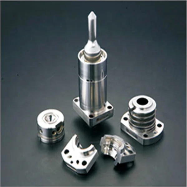 High quality PET preform mould with valve system and self lock