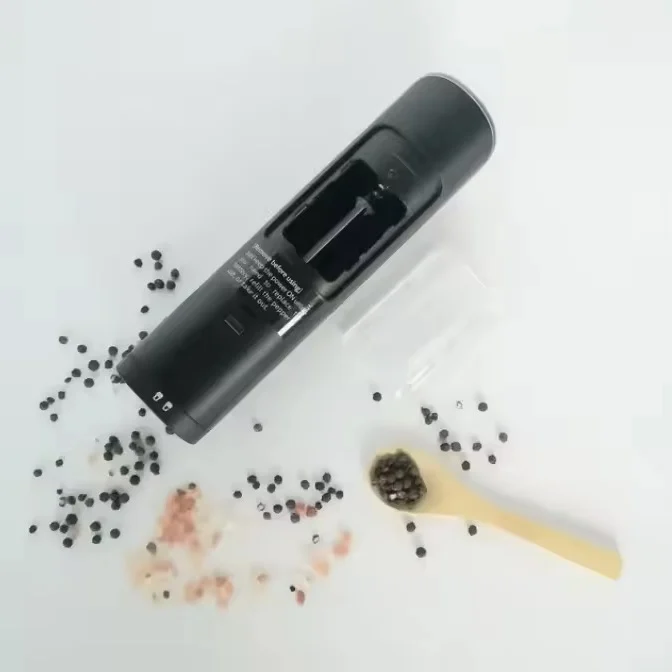 Hot Sale Automatic Gravity Electric Pepper and Salt Grinder Battery Operated Mill with Blue Light