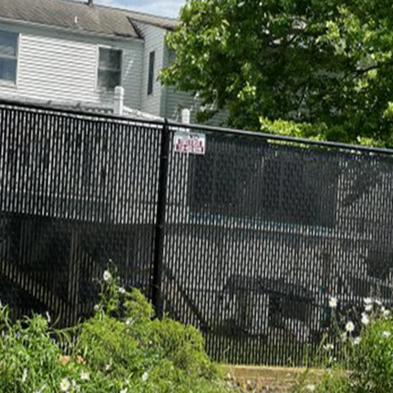 Pvc black vinyl coated chainlink chainlink wire mesh 50x50mm small hole chain link fencing 6ft tall