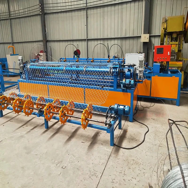 High Speed Full Automatic Galvanized Diamond Mesh Chain Link Fence Machine Price